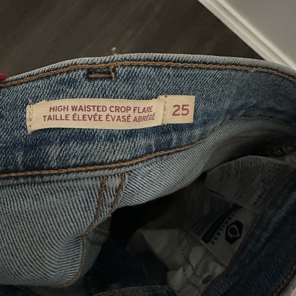 Levi’s Straight Leg Ankle Jean - Picture 3 of 5